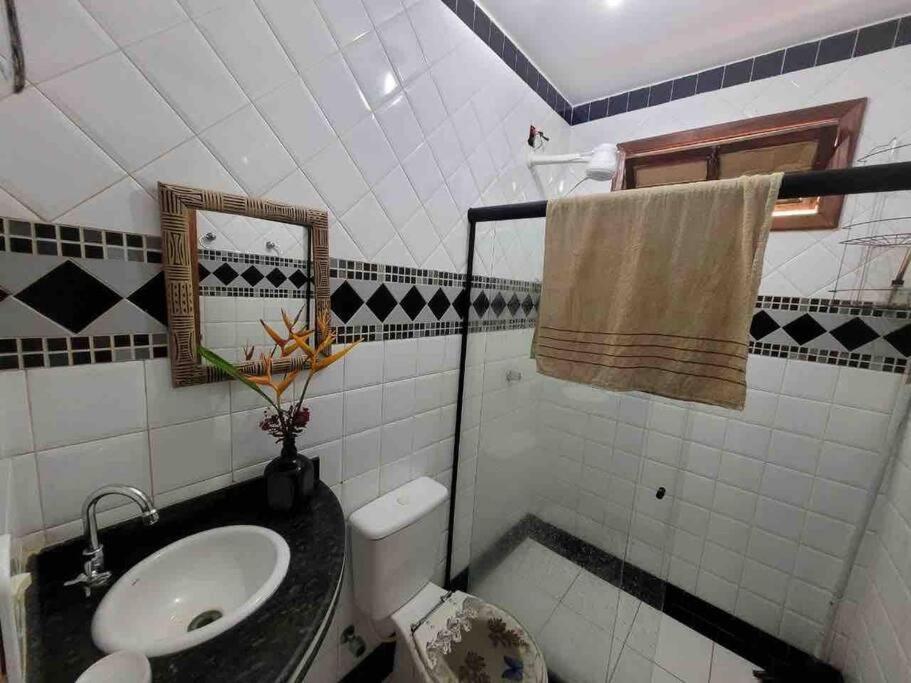 Casa De Piscina -60 M Da Praia, 3/4 Cond. Olivenca
