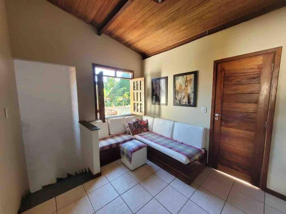 Casa De Piscina -60 M Da Praia, 3/4 Cond. Holiday home